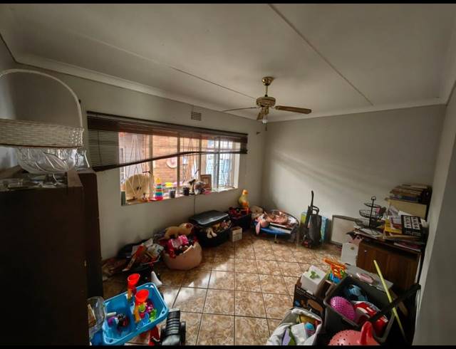 3 BEDROOM HOUSE FOR SALE IN VANDERBIJLPARK SW 5